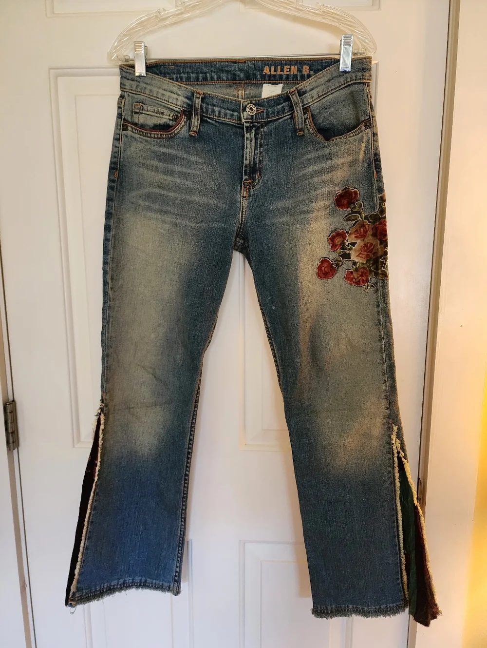 Allen B Low Rise Flare Jeans Floral Velvet Bell Bottom Festival Size 31 Hippie - Picture 1 of 16
